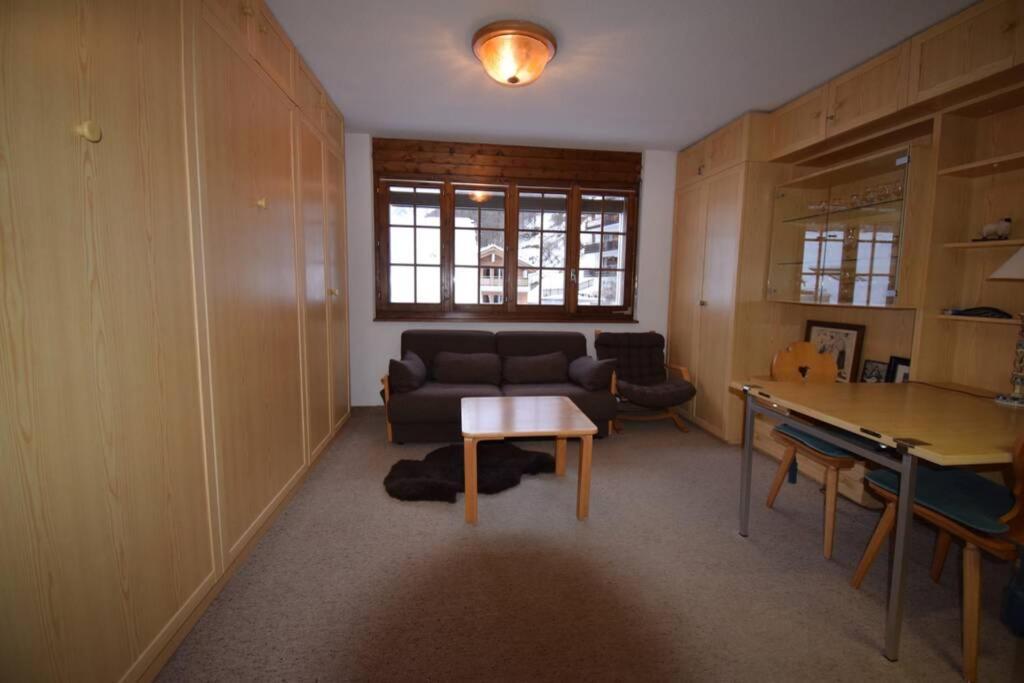 Studio Central Et Chaleureux 1 Zermatt Exterior photo